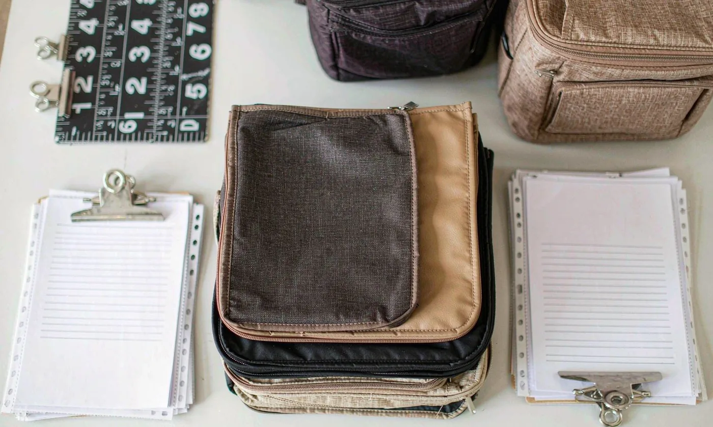 Pet Bag Buyer Guide: Questions to Ask First - detail view supplied by QUANZHOU JUNYUAN BAGS