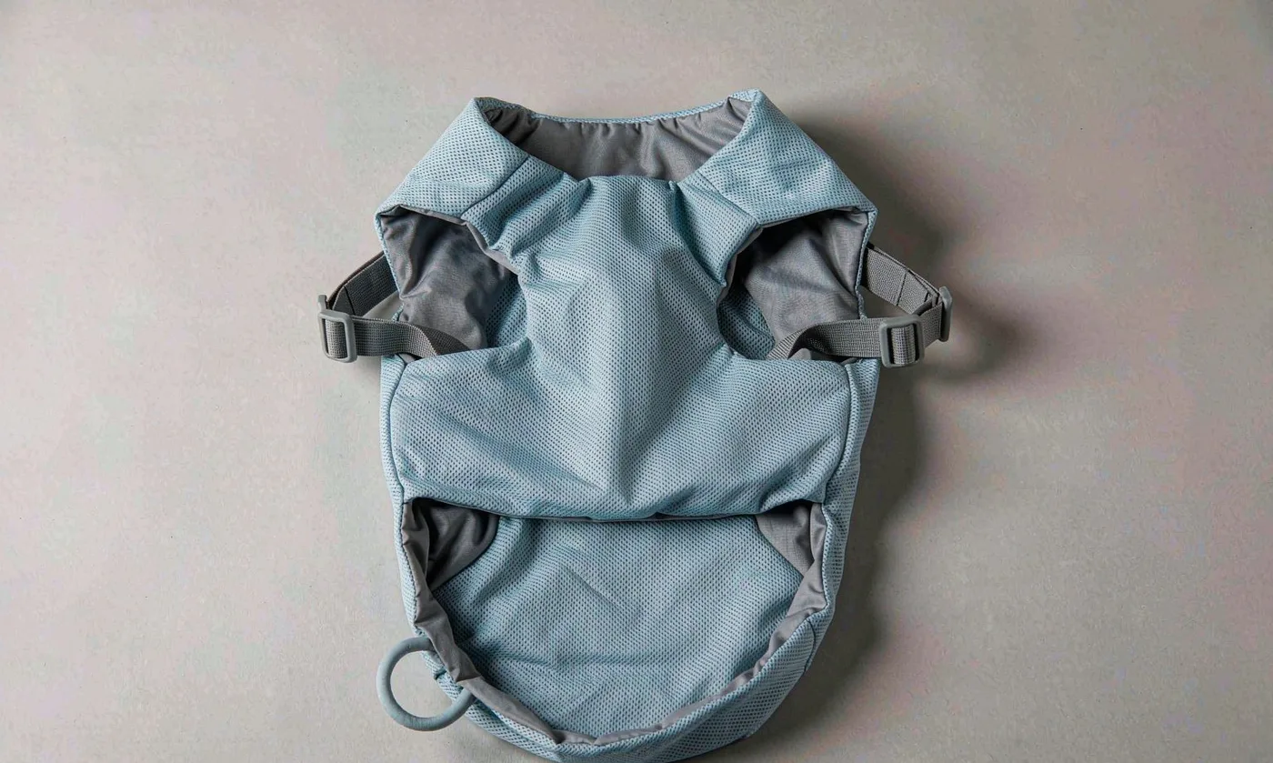 Cooling Pet Bag: Heat Relief - detail view supplied by QUANZHOU JUNYUAN BAGS