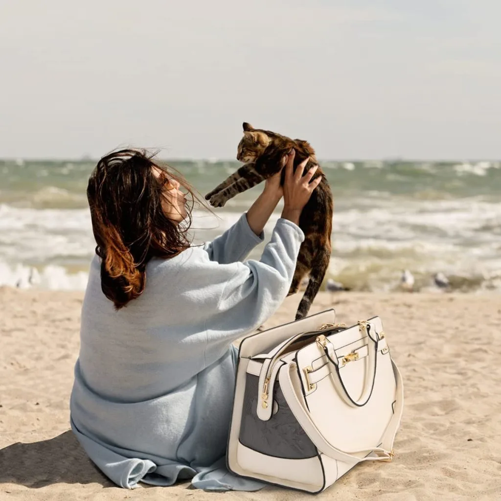 Cruelty-Free Pet Bags: No Animal Testing Sourcing Gu - detail view supplied by QUANZHOU JUNYUAN BAGS